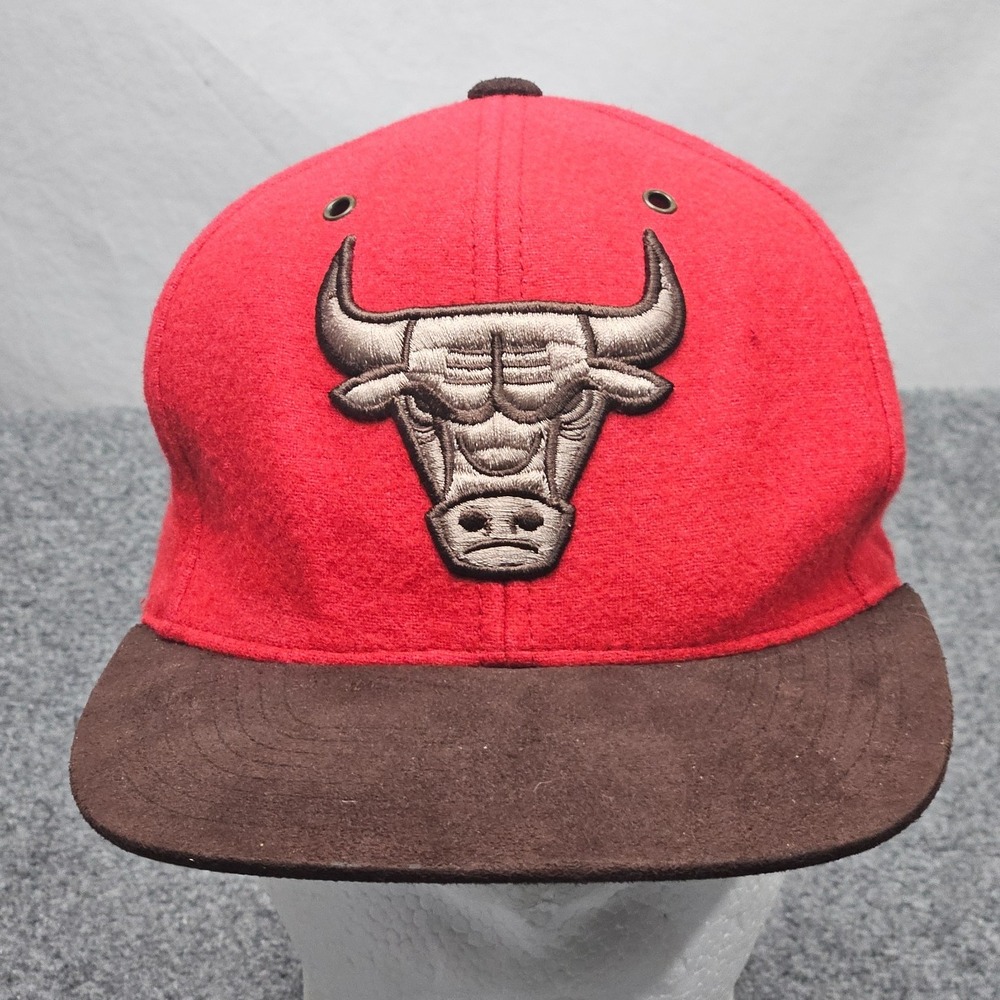 Chicago‎ Bulls Hat Mitchell Ness Red Brown Wool Faux Suede Strapback Cap Fanwear